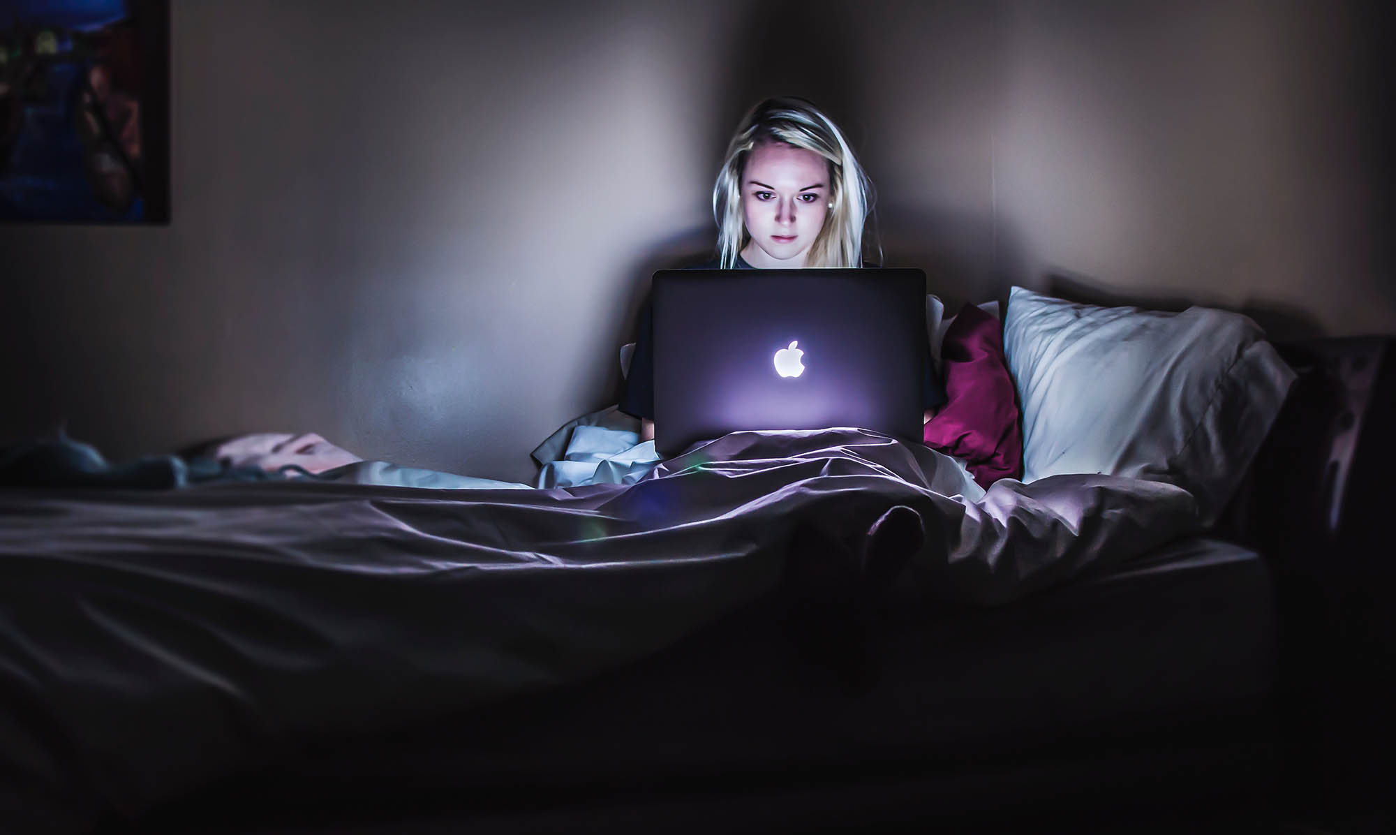 Womanmacbook